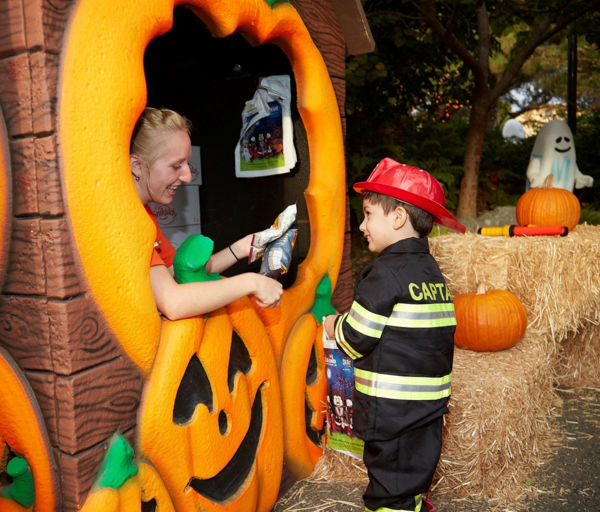 Legoland California-Halloween-BrickorTreat2015C-Halloween Trail