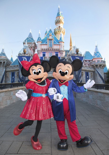 Disneyland-diamond celebration-mickey and minnie