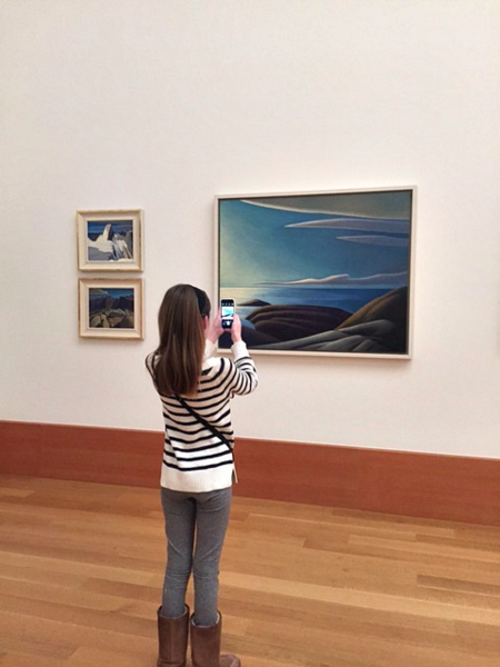 Ago-toronto-group of seven-girl taking photo