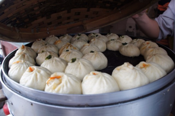 Sweet dumplings - baozi