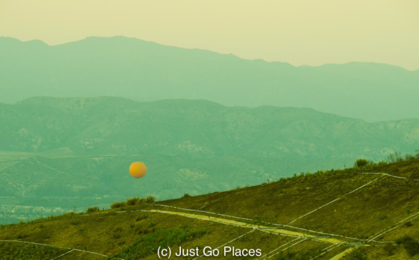 california-irvine-orange balloon in great park