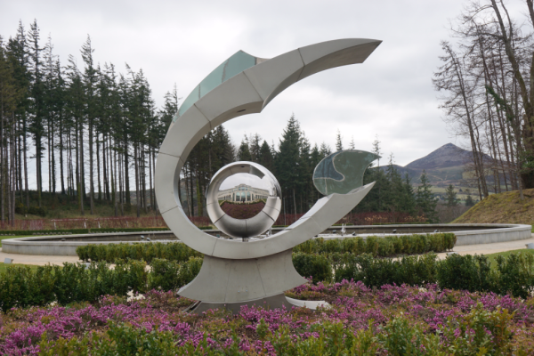 Ireland-powerscourt hotel-sculpture in terrace garden