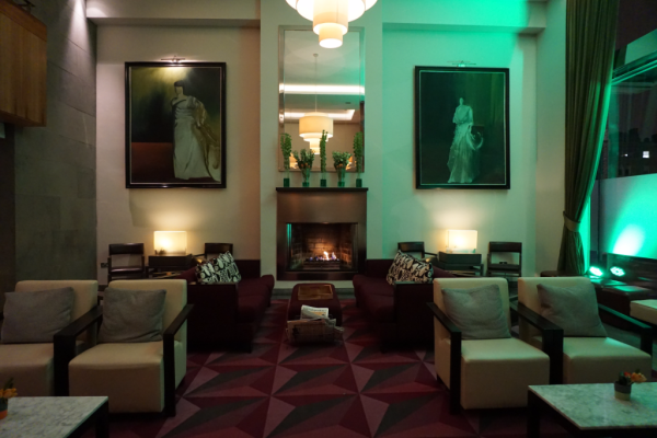 Ireland-fitzwilliam hotel dublin-lobby seating area