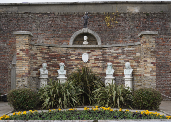 Ireland-powerscourt gardens-julia's memorial garden-italian masters