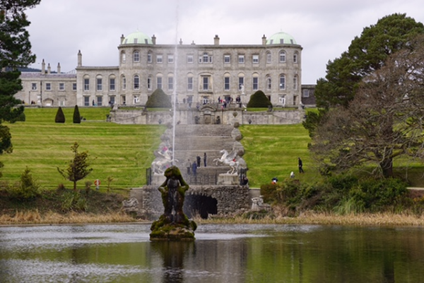 Ireland-powerscourt house and gardens-fountain (1)