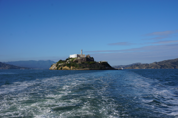 California-san francisco-alcatraz island-from ferry