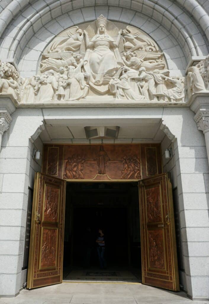 Entrance doors to the Sainte-Anne-de-Beaupre basilica.