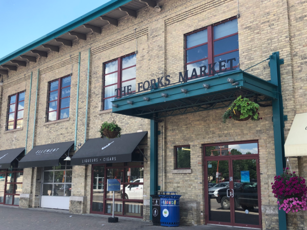 Manitoba-winnipeg-the forks market entrance