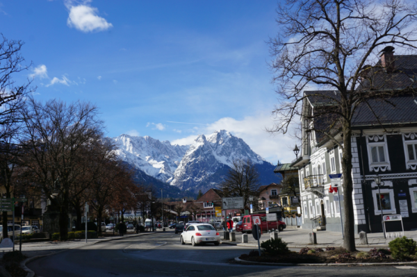 germany-garmisch-partenkirchen-street