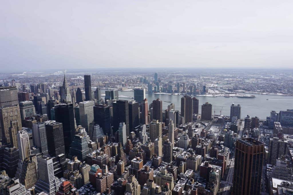 new york skyline from empire state building