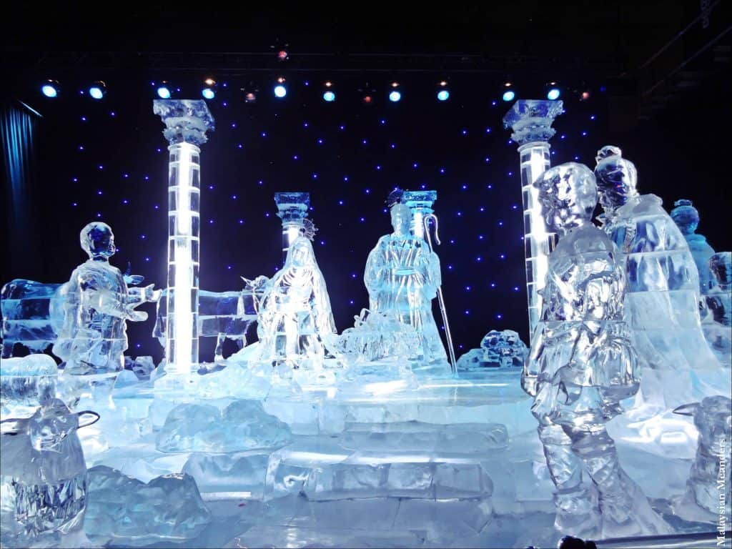 Gaylord Texan Resort ice sculptures