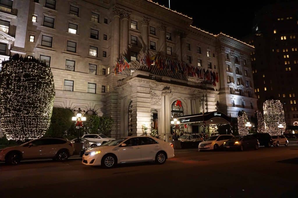 fairmont san francisco front entrance at night