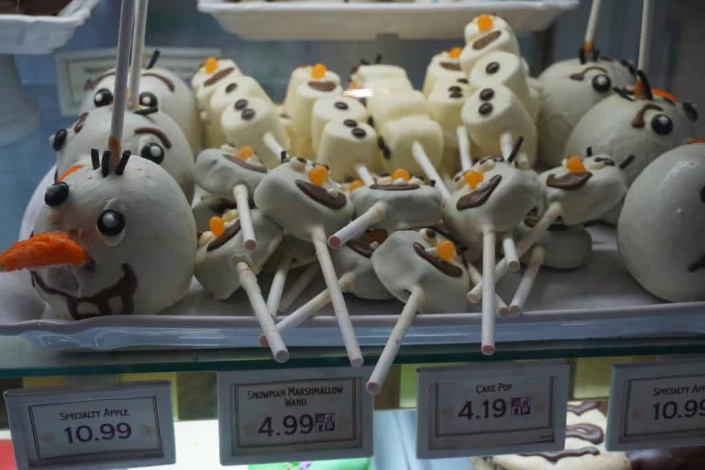 marshmallow snowman treats