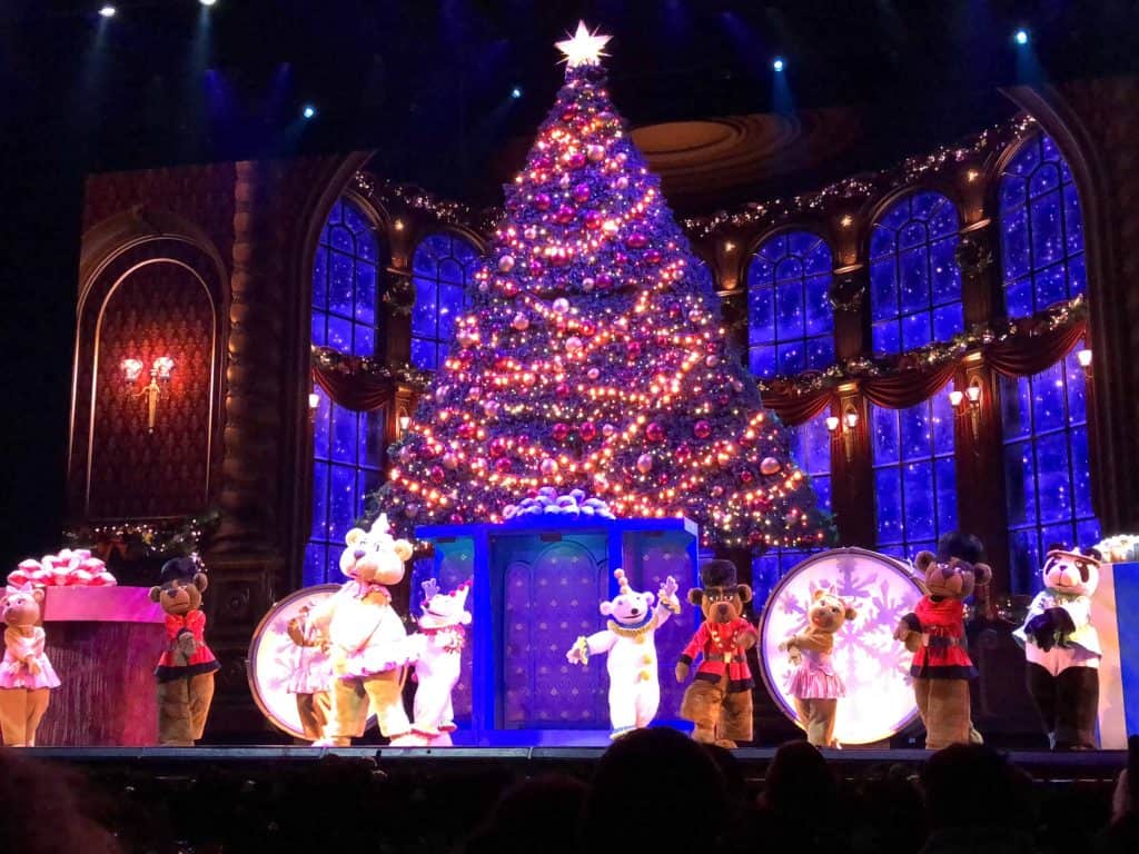 nutcracker teddy bears-radio city christmas spectacular-new york city