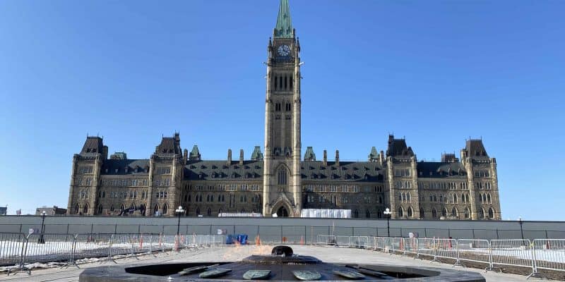 canada-ottawa-parliament-eternal flame