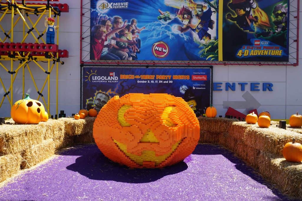 legoland california hotel-brick or treat-lego pumpkin