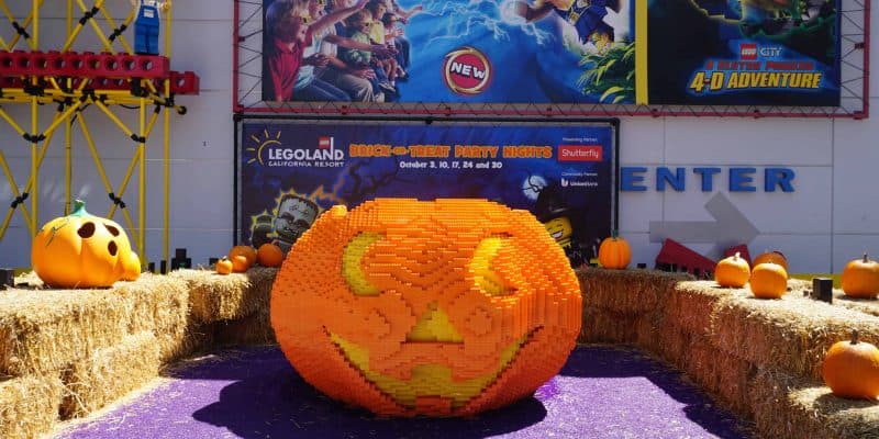 legoland california hotel-brick or treat-lego pumpkin