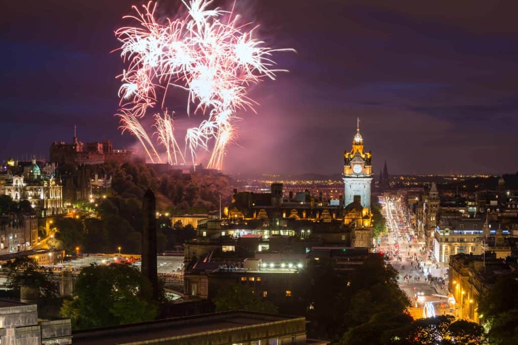 edinburgh-fireworks