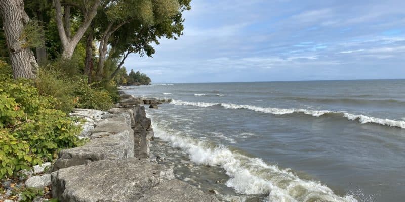 oakville-lake ontario shoreline