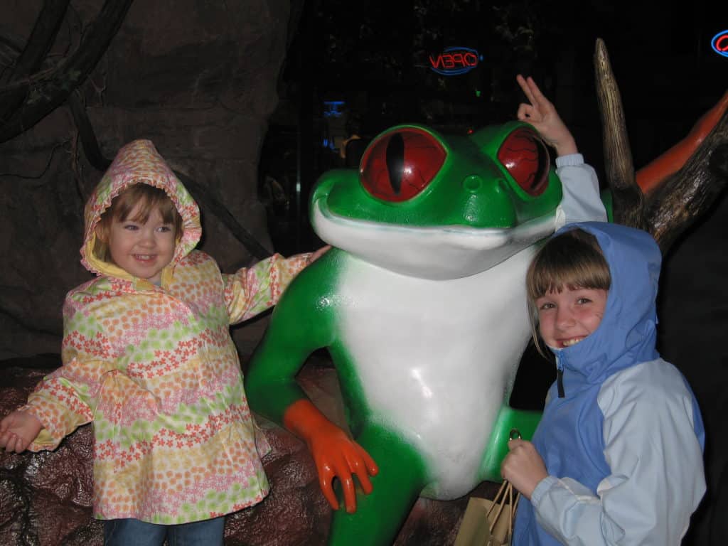 Two young girls outside Rainforest Cafe, Niagara Falls.