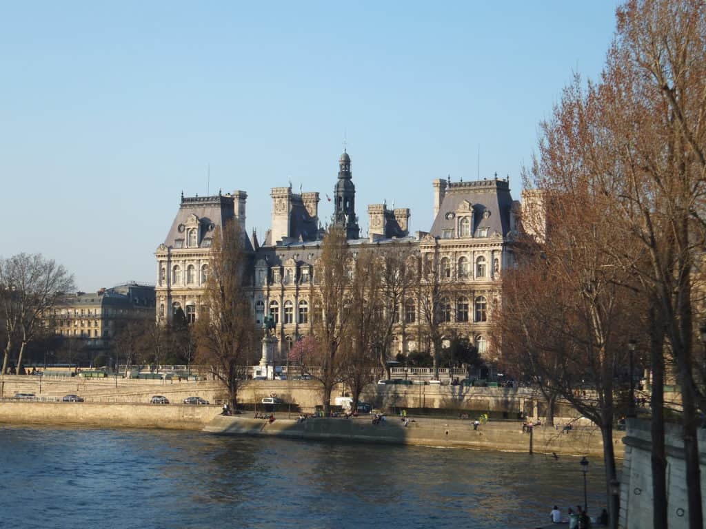 Beautiful building along the Seine River on a sunny spring day.